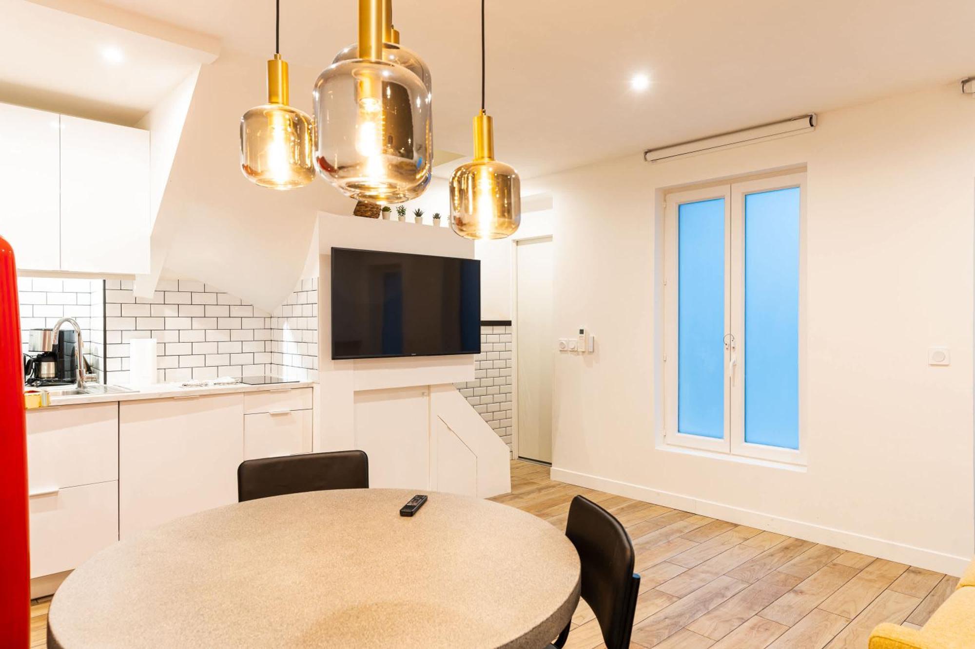 Vakantiehuis Town House Nation, Bastille, Ac By Lcc Agency *